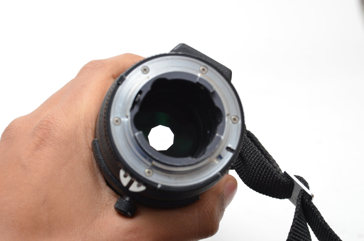 Used Nikon AF Nikkor 300mm f/2.8 IF ED Lens