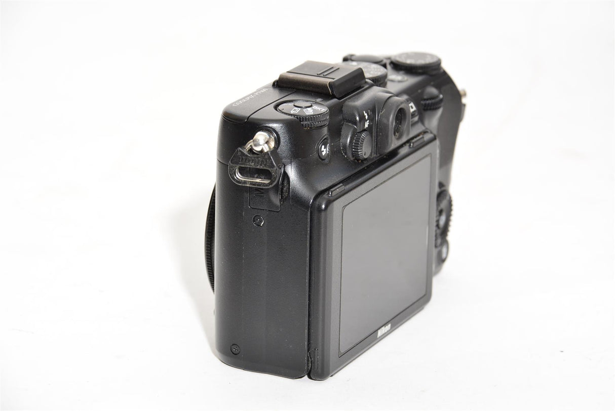 Used Nikon Coolpix P7100 Compact Digital Camera - NO CHARGER INCLUDED