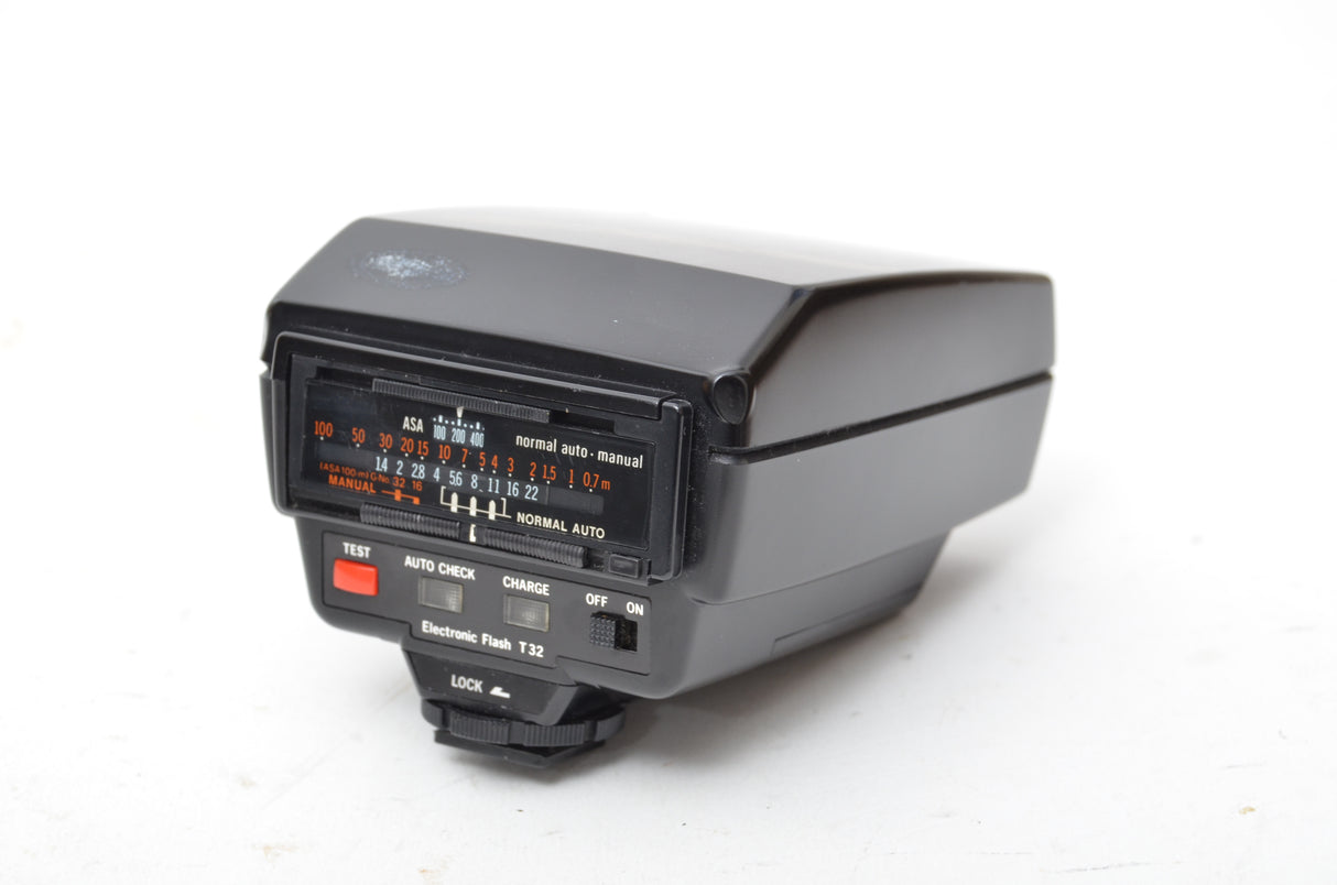 Used Olympus Electronic Flash T32