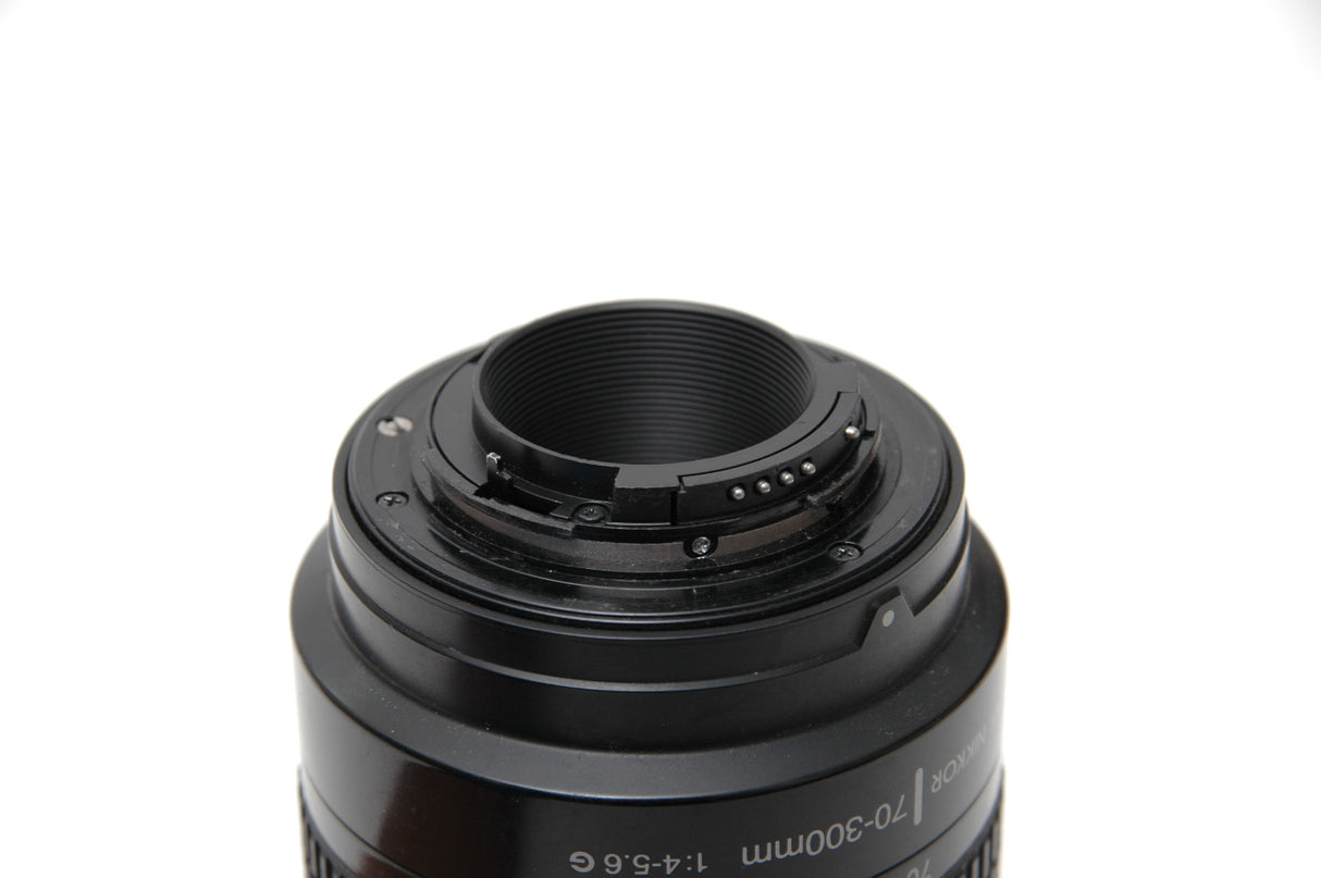 Used Nikon AF 70-300mm f/4-5.6G Lens