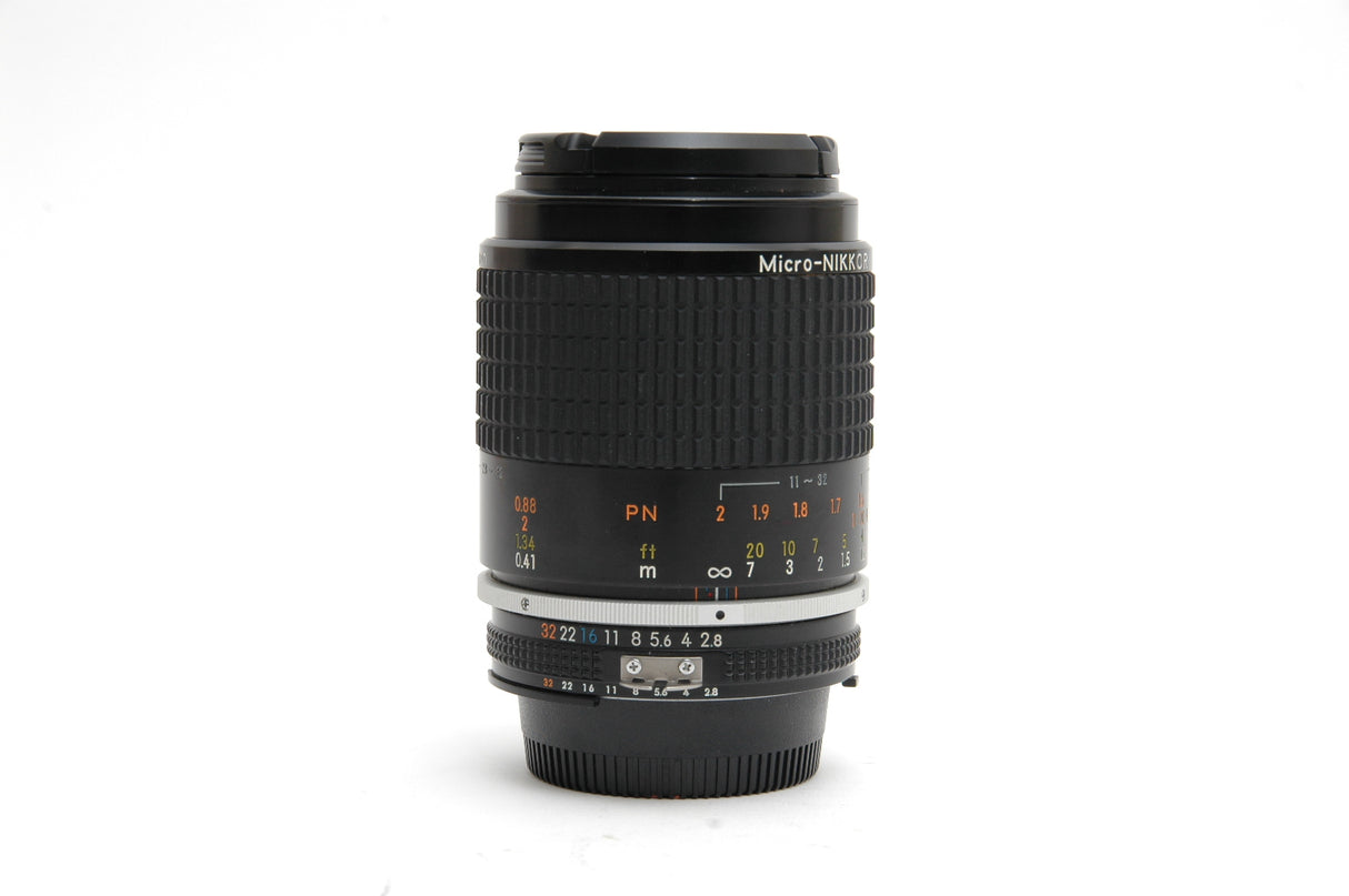 Used Nikon Nikkor 105mm f2.8 Macro Lens