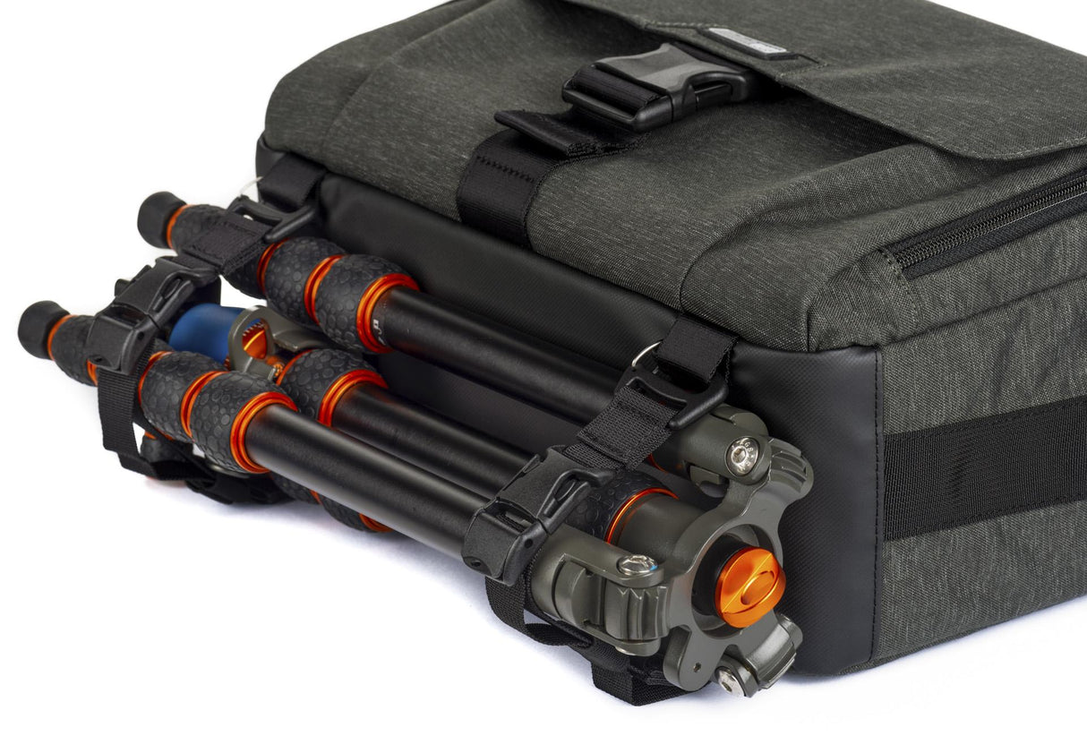 ThinkTank Vision 10 - Graphite