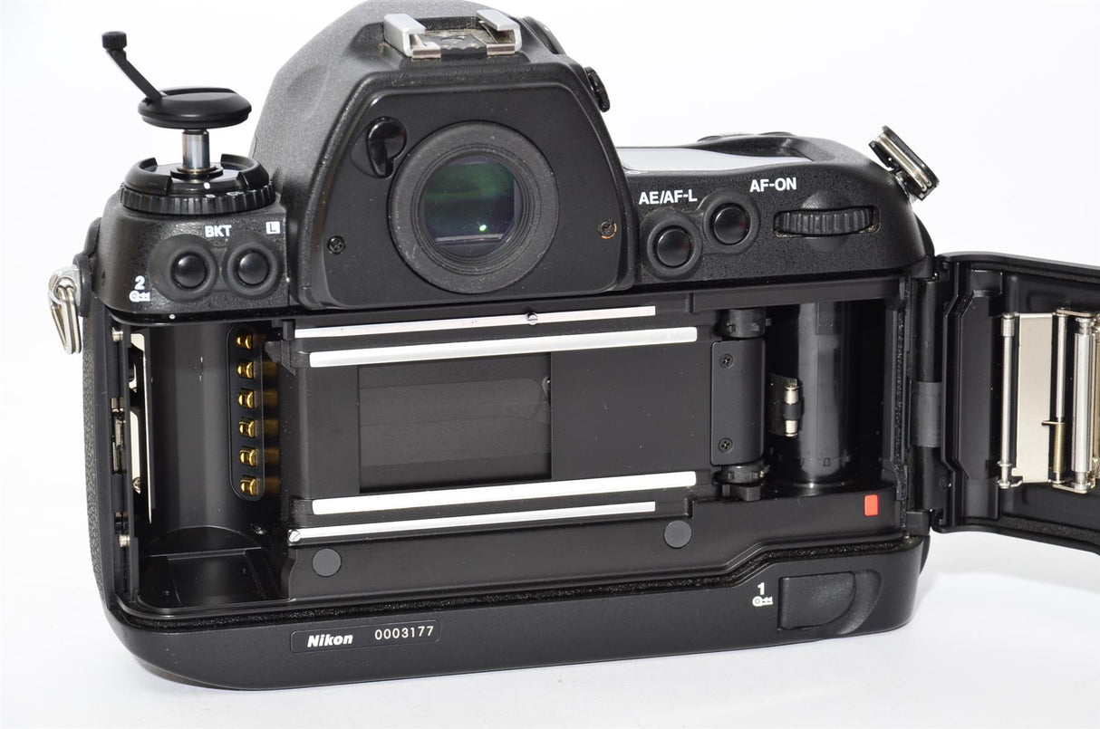 Used Nikon F6 SLR Film Camera