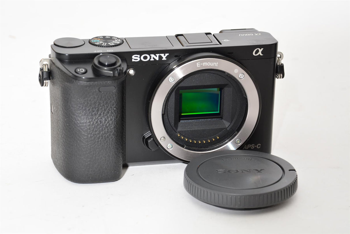 Used Sony A6000 - Black