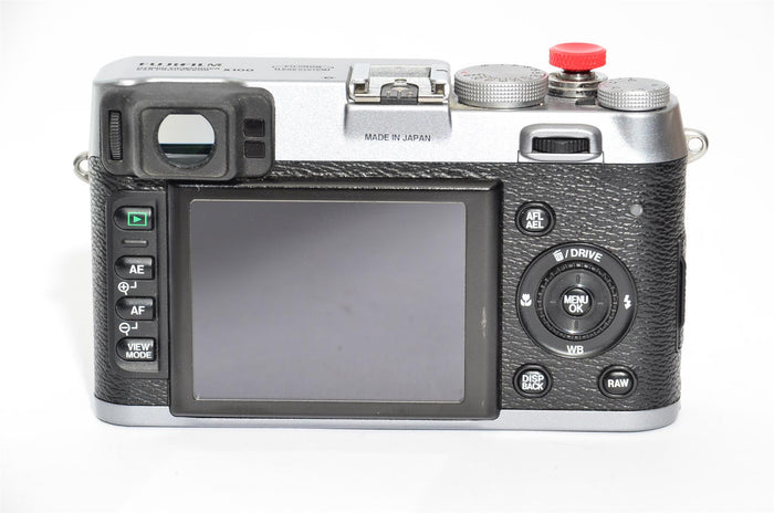 Used Fujifilm X100- Silver Argent