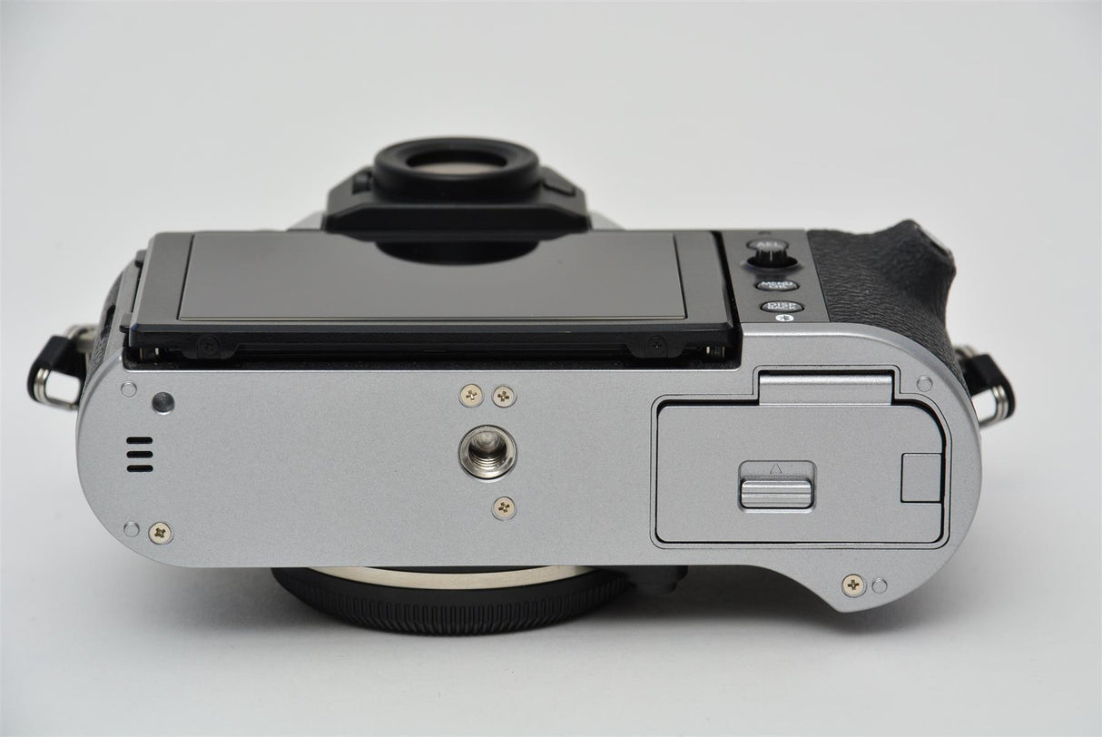 Used Fujifilm X-T50 Camera Body - Silver