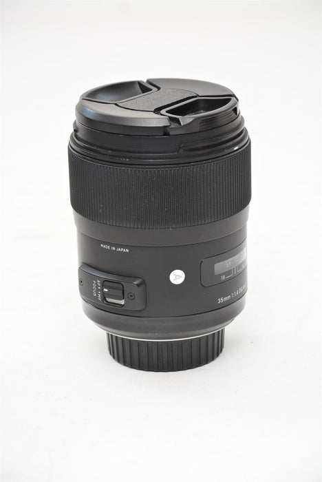 Used Sigma 35mm f/1.4 DG Nikon Fit Lens
