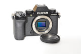 Used Fujifilm X-S10 - Black