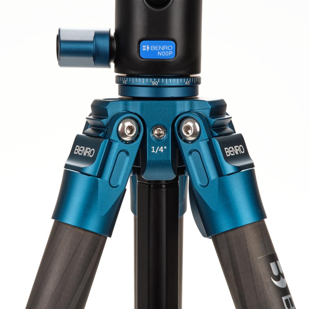 Benro Super Slim Carbon Tripod with N00P head