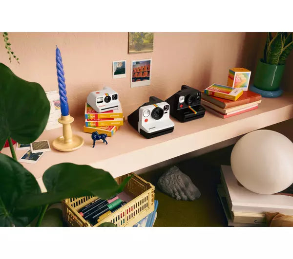 POLAROID NOW GEN II RED - BUNDLE KIT