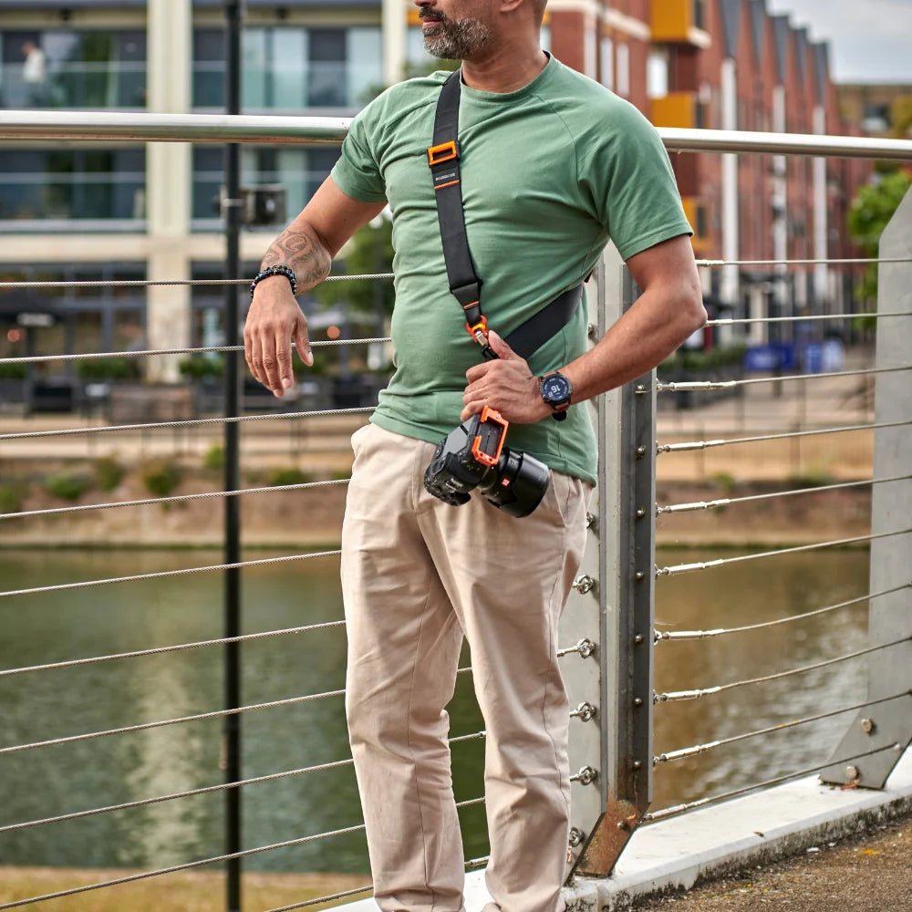 3 Legged Thing AXIS 44 MOONDUST | PADDED NECK & SHOULDER STRAP