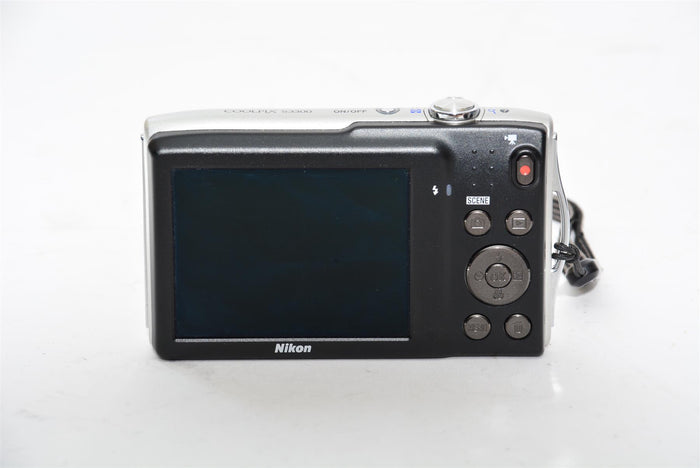 Used Nikon Coolpix S3300 Compact Digital Camera - NO CHARGER INCLUDED