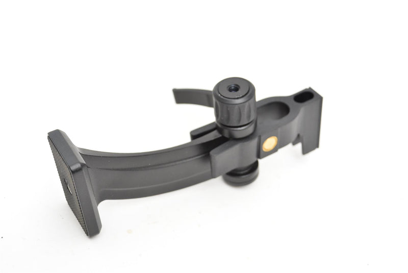 Used Celestron Skymaster Pro 15x70 Binoculars