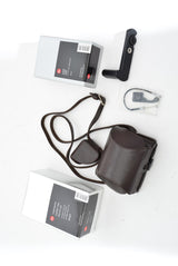 Used Leica D-Lux 5 with Accessories