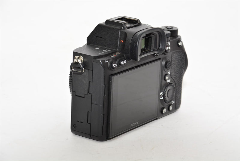 Used Sony A7R IV Mirrorless Camera