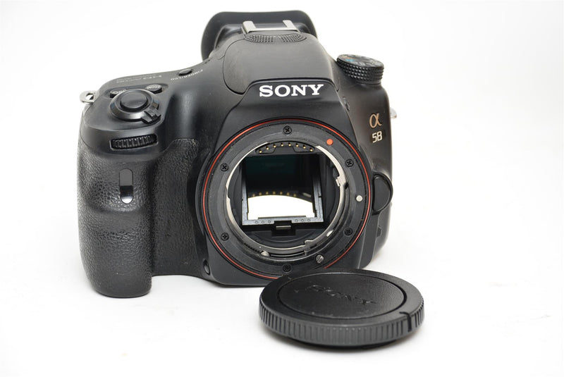 Used Sony A58 with 18-55mm and 75-300mm Macro Lenses