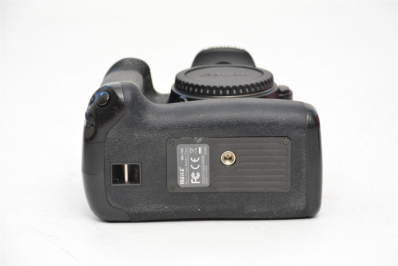 Used Canon EOS 70D DSLR Camera