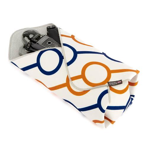 3 Legged Thing Wrapz Medium Protective Wrap - Retro
