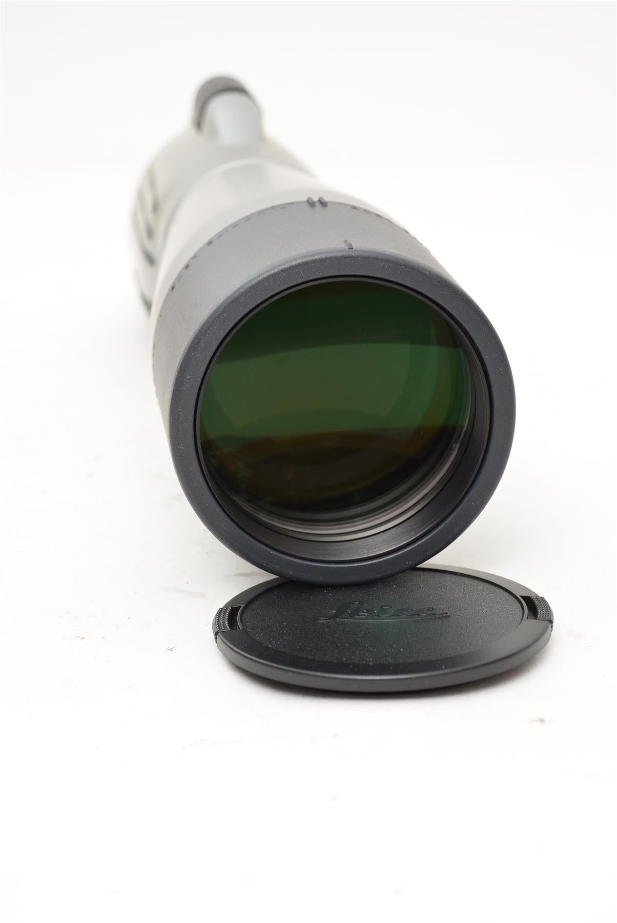 Used Leica APO Televid 77 Angled Spotting Scope with 32X eyepiece