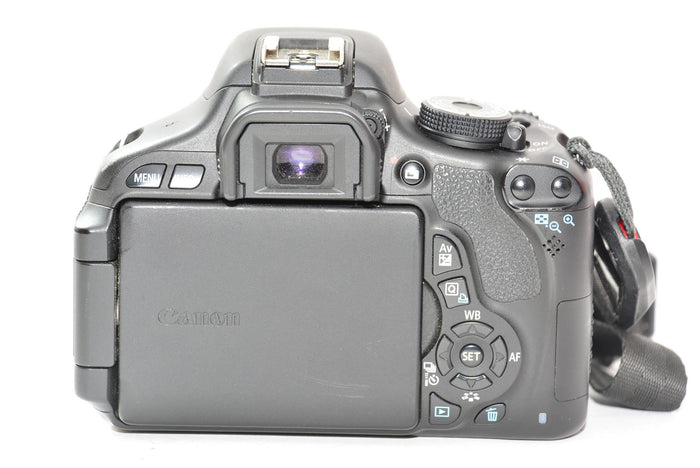 Used Canon EOS 600D DSLR Camera