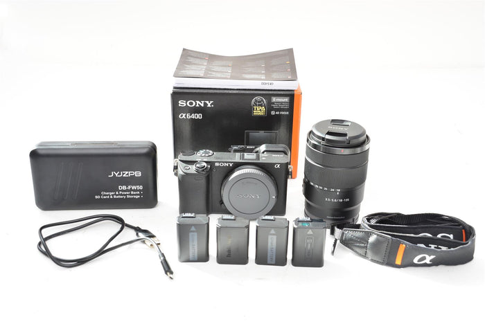 Used Sony A6400 Digital Camera with 18-135mm Lens
