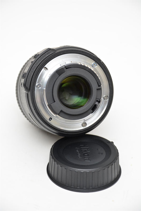 Used Nikon Nikkor AF-S DX 40mm f/2.8G Micro Lens
