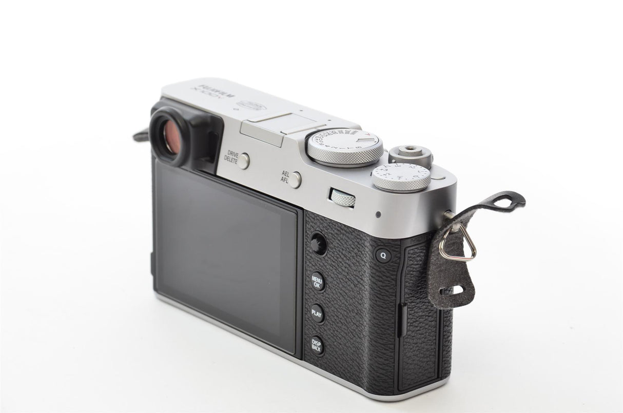 Used Fujifilm X100V Silver Argent