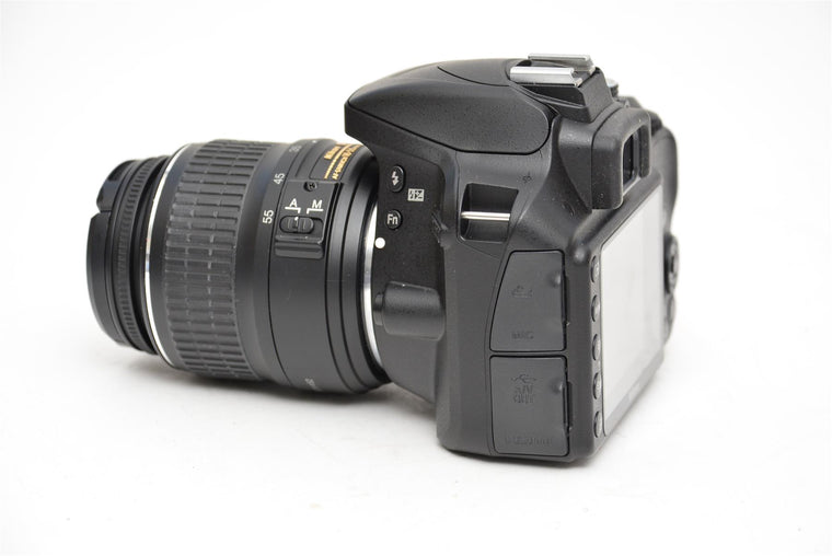 Used Nikon D3300 DSLR with 18-55mm Kit Lens