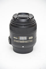 Used Nikon Nikkor AF-S DX 40mm f/2.8G Micro Lens