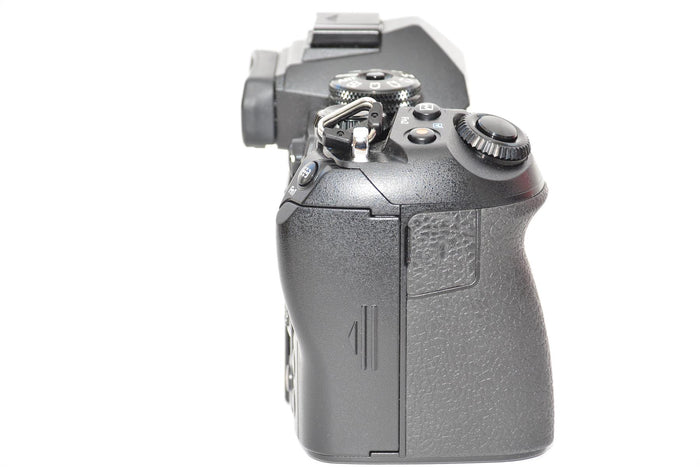 Used Olympus OM-D E-M1 Mark II Mirrorless Camera