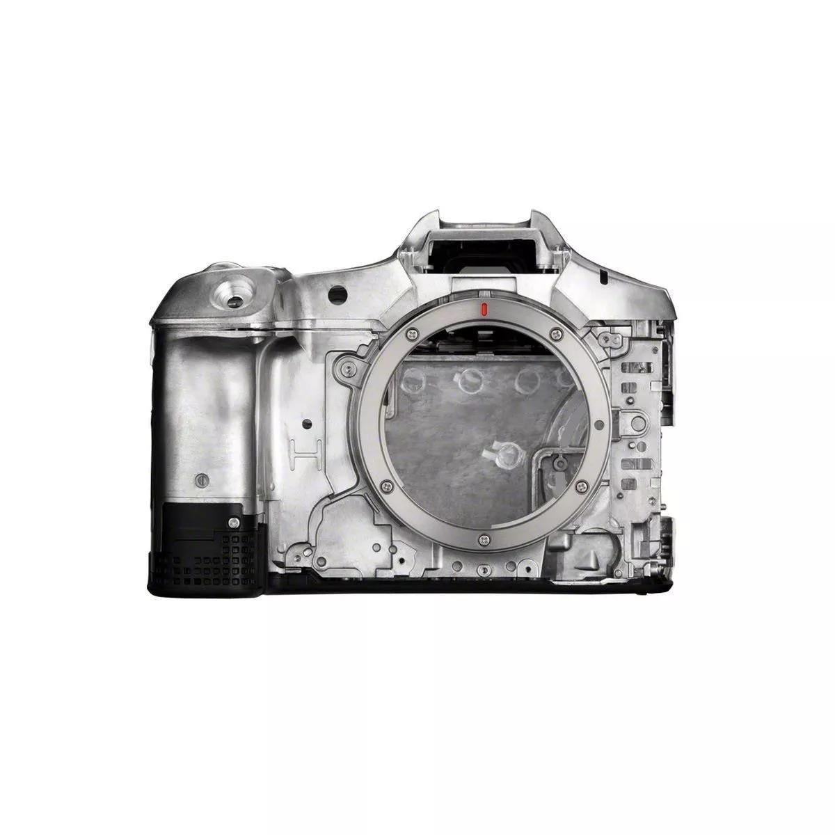 Canon EOS R5 Mark II Full Frame Mirrorless Camera RF 24-105mm F4 L Lens Kit
