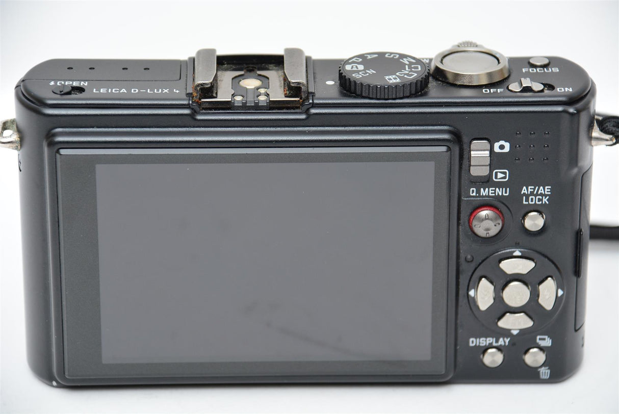 Used Leica D-Lux 4 Compact Camera