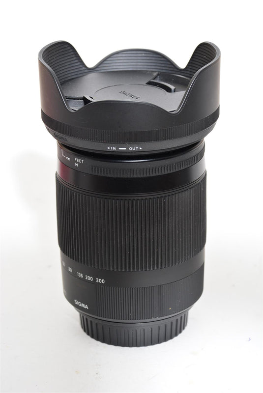 Used Sigma 18-300mm f/3.5-6.3 DC Canon FIt Lens