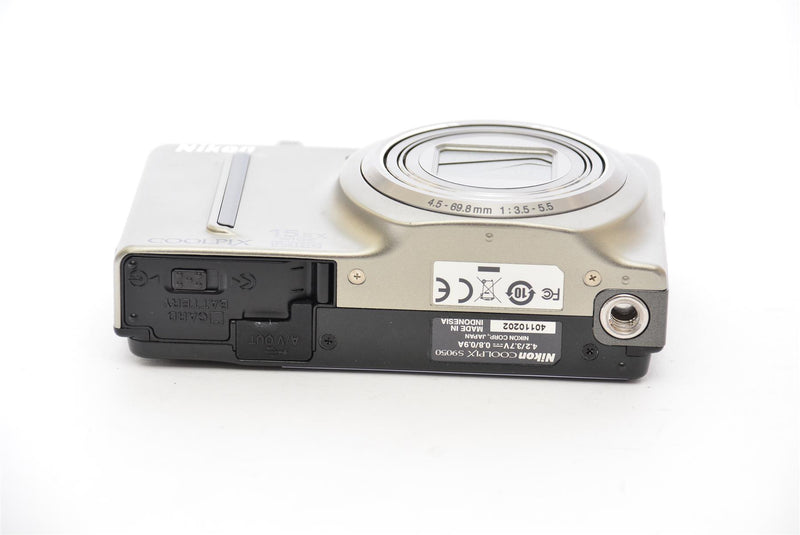 Used Nikon Coolpix S9050