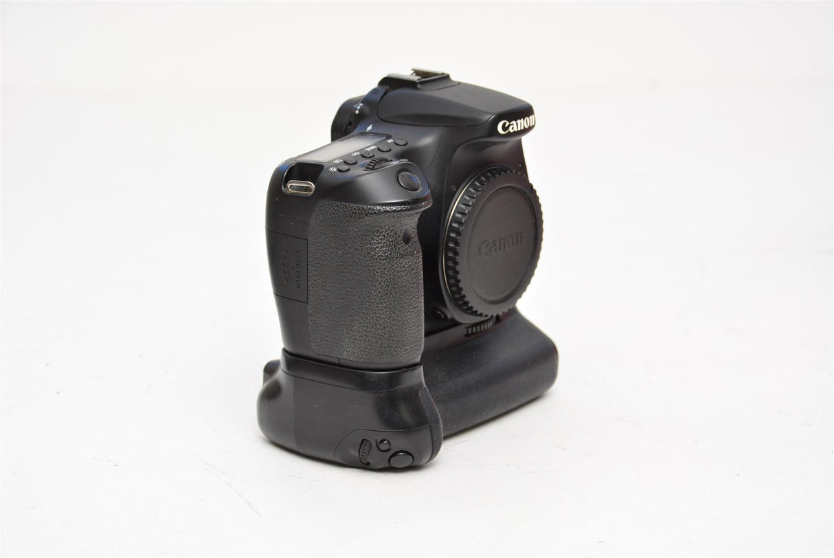 Used Canon EOS 70D DSLR Camera