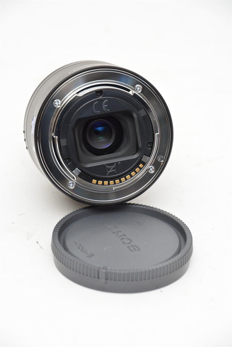 Used Sony FE 35mm f/2.8 ZA Lens