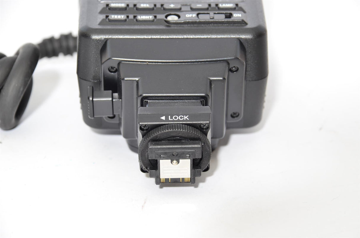 Used Sigma EM-140 DG SO ADI Flash Sony A Mount + 3 Flash Adapters