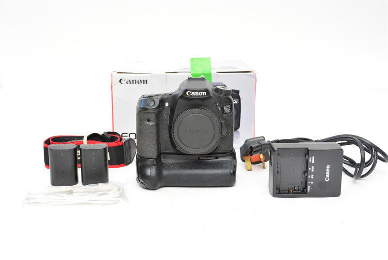 Used Canon EOS 70D DSLR Camera