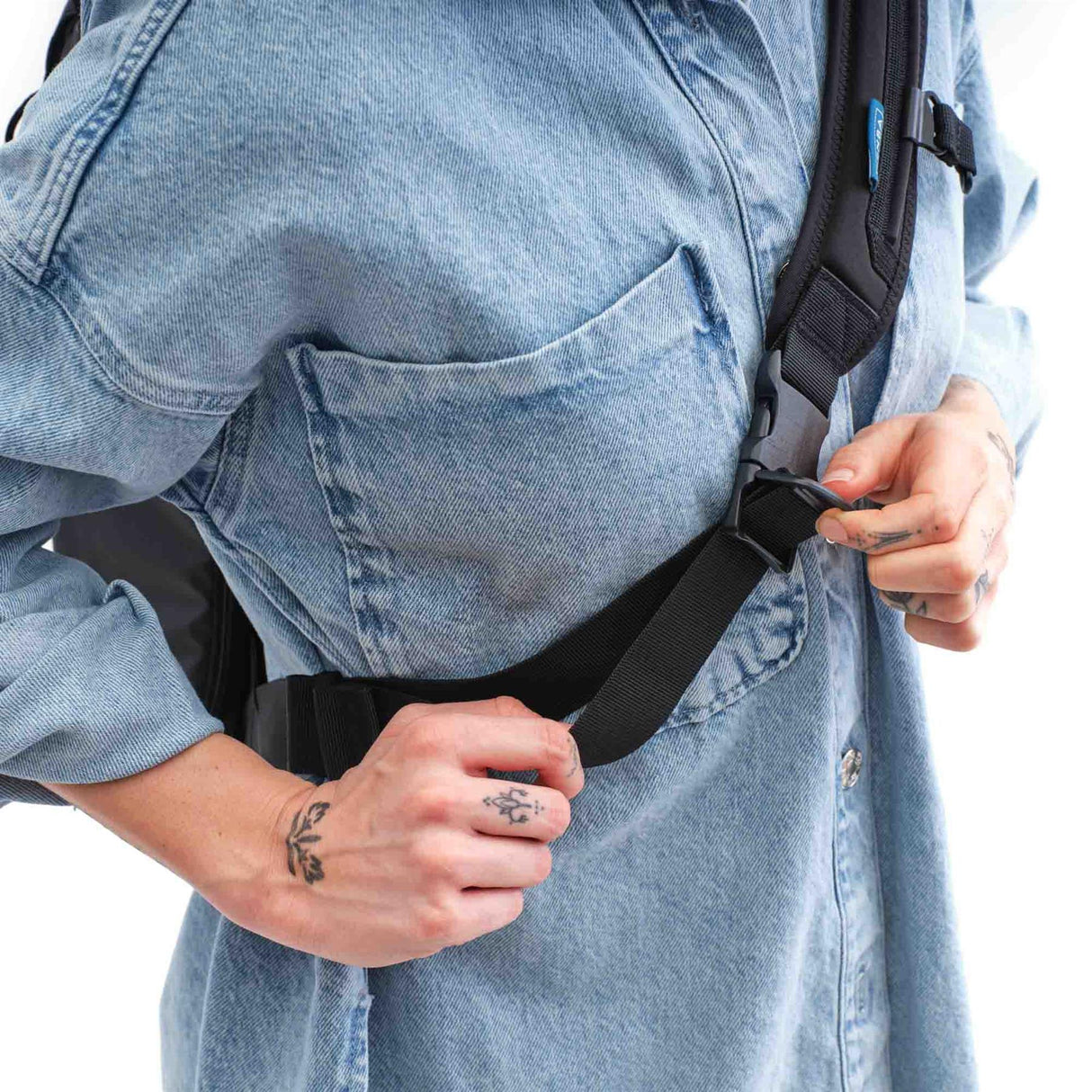 Tenba Solstice v2 16L Sling Bag - Black