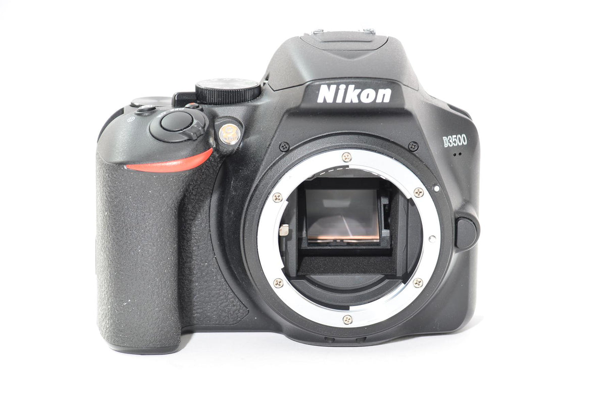 Used Nikon D3500 With 18-55mm VR Kit