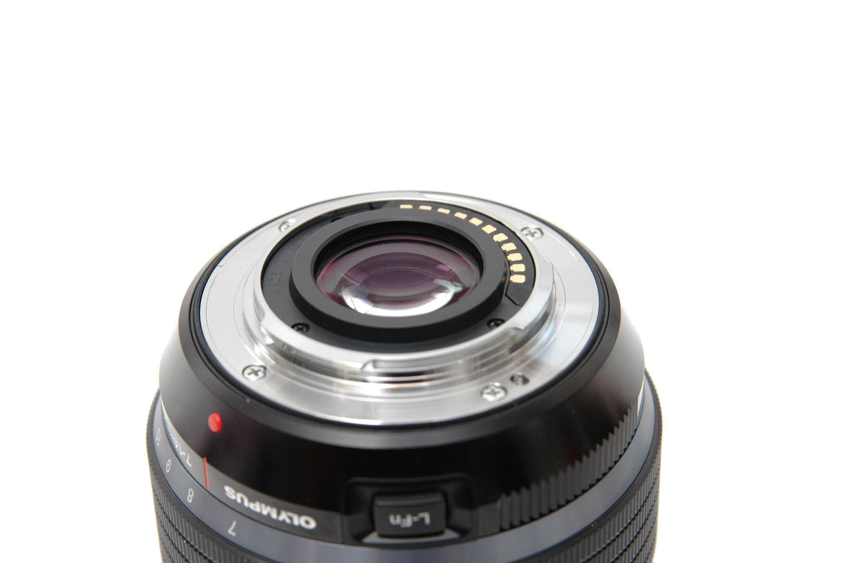 Used Olympus M.ZUIKO Digital ED 7-14mm f/2.8 PRO Lens