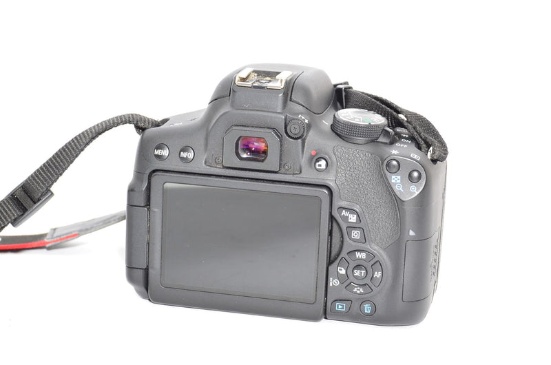 Used Canon 750D