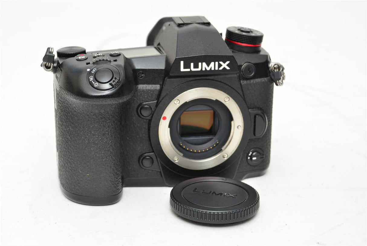 Used Panasonic Lumix DC-G9 Digital Camera Body