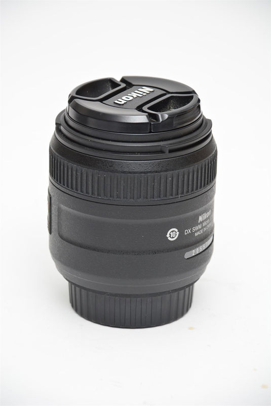 Used Nikon Nikkor AF-S DX 40mm f/2.8G Micro Lens