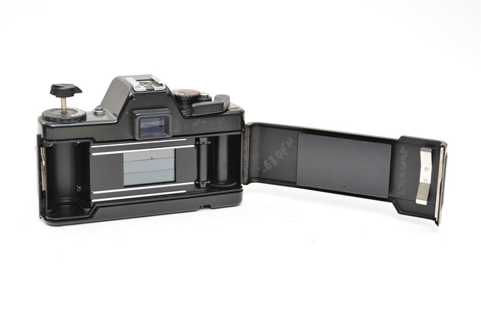 Used Praktica BMS with 50mm Prakticar f/1.8 Lens