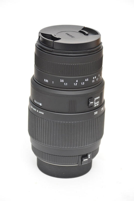Used Sigma DG 70-300mm f/4-5.6 Nikon Fit Lens