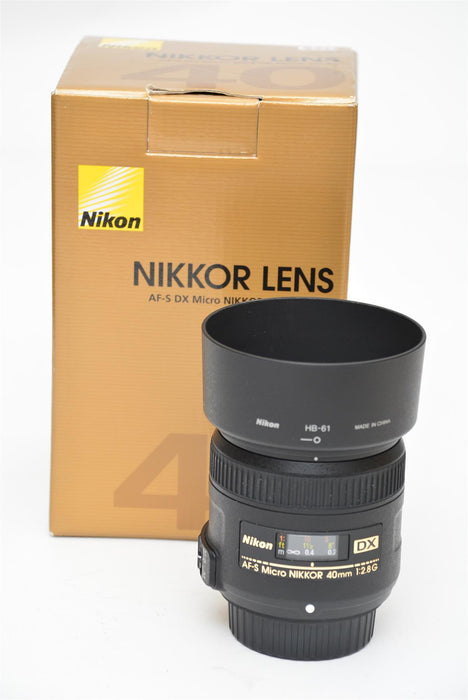 Used Nikon Nikkor AF-S DX 40mm f/2.8G Micro Lens