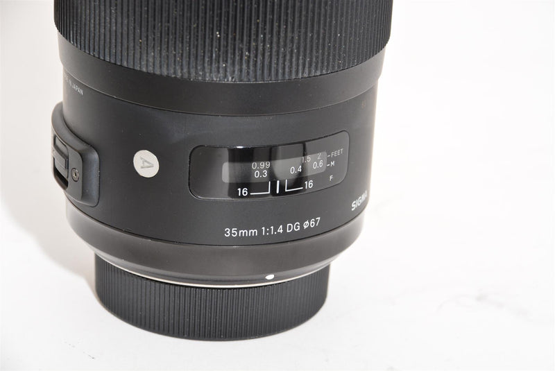 Used Sigma 35mm f/1.4 DG Lens For Nikon