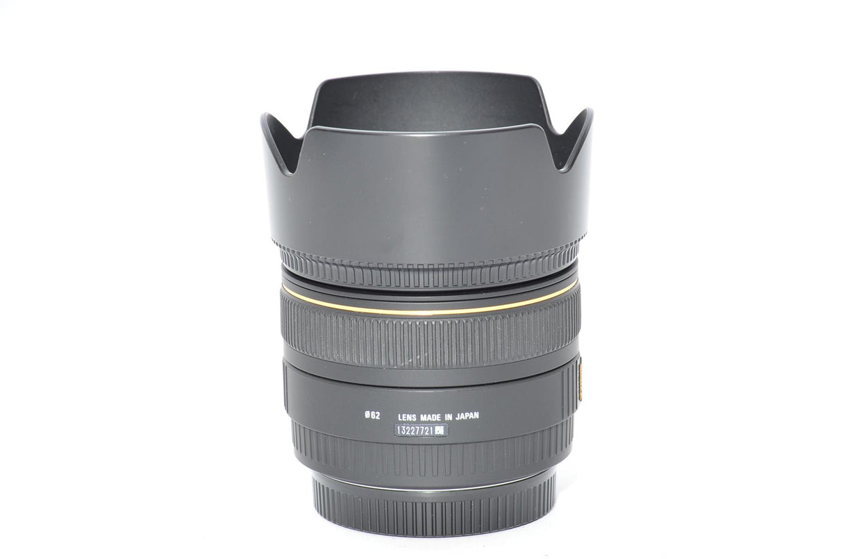 Used Sigma 30mm f/1.4 EX DC Lens For Canon