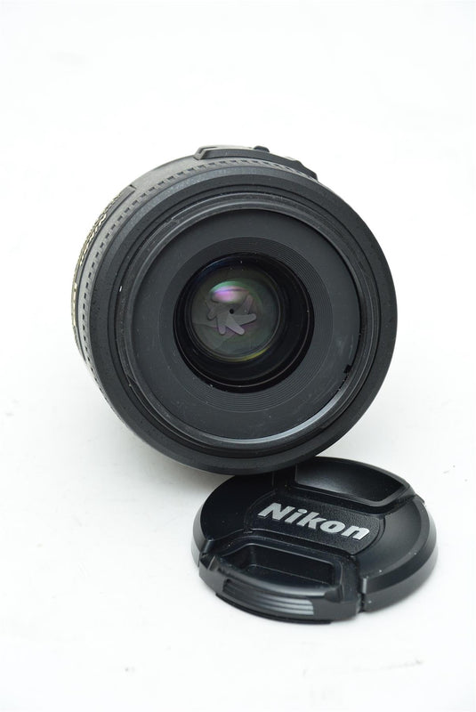 Used Nikon DX AF-s Nikkor 35mm f/1.8G Lens